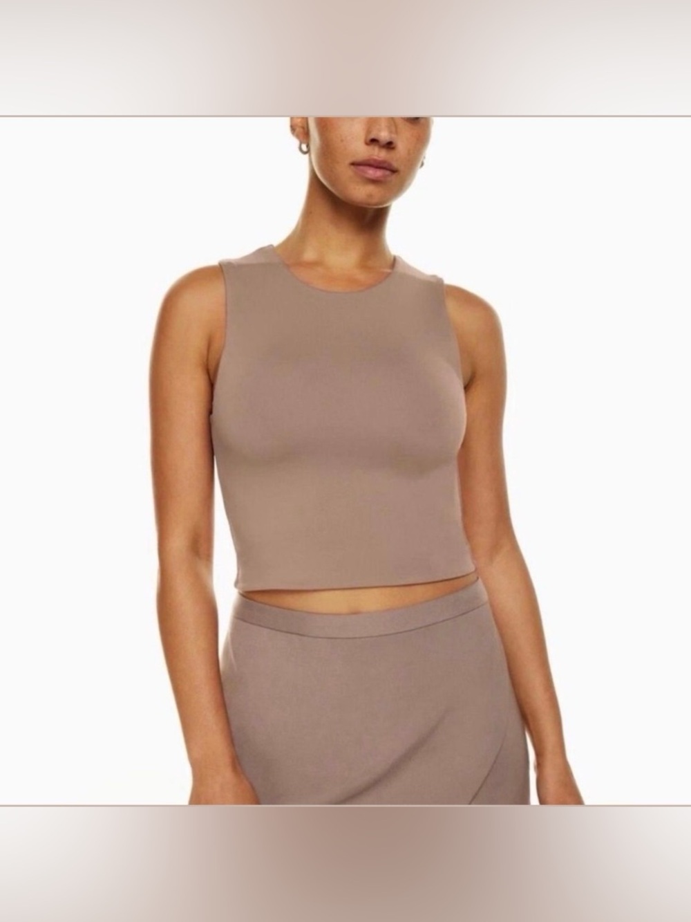Aritzia Babaton Contour Muscle Tank Top made with double-layer fabric
